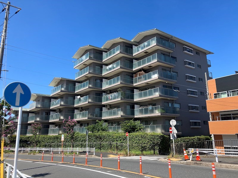 神奈川県横浜市金沢区平潟町（マンション）の賃貸物件の外観