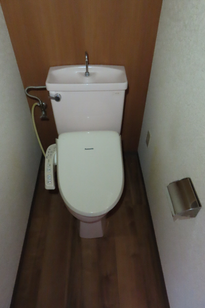 トイレ　ウォシュレット