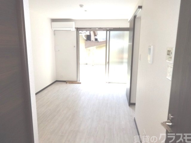 玄関　玄関からの眺めはこんな感じです。