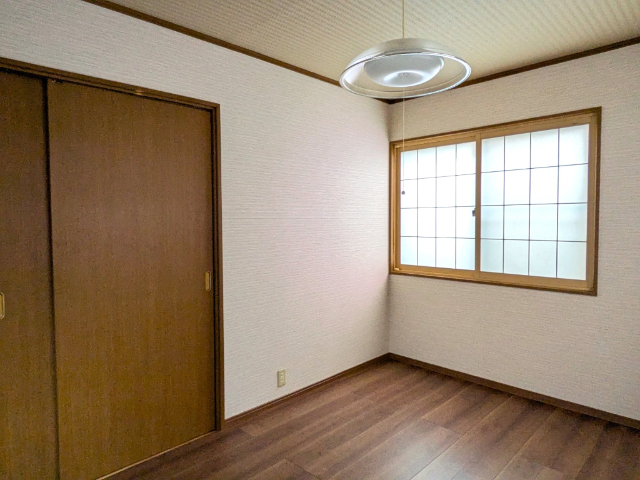 その他部屋・スペース　洋室６帖