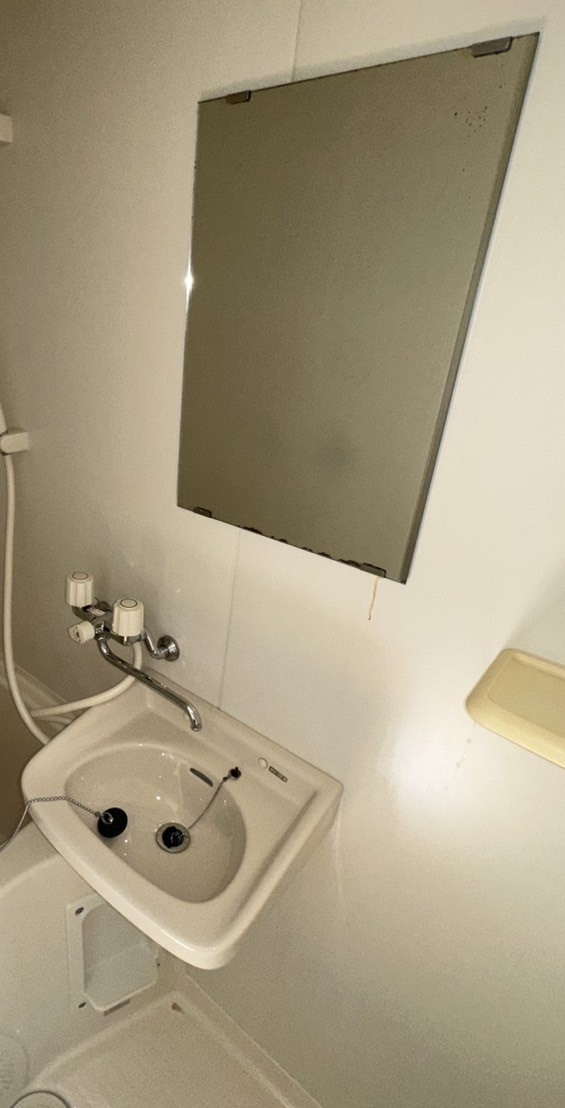 洗面設備　コンパクトで使いやすい洗面所