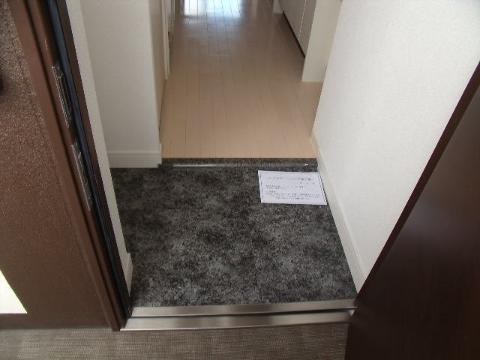 玄関　玄関