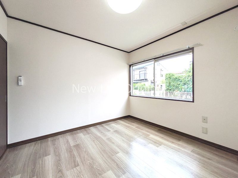 その他部屋・スペース　洋室5.5帖☆寝室としても趣味や収納ルームとしても使えます☆
