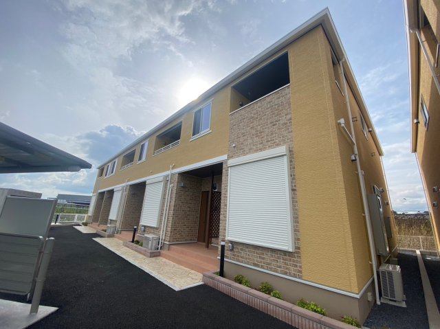 千葉県八街市八街ほ（アパート）の賃貸物件の外観