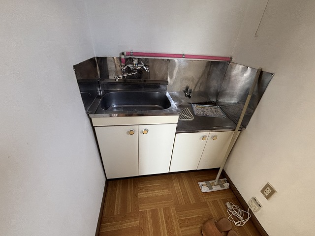 キッチン　キッチンは２口ガスコンロ設置可能です♪