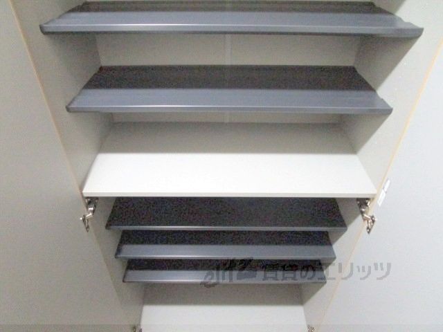 その他設備　下駄箱