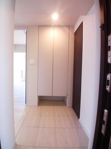 玄関　【レジディア文京本郷IV】