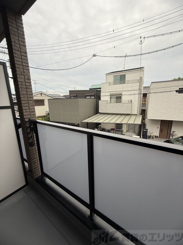 バルコニー　バルコニー