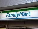 コンビニ　コンビニ（コンビニ）まで294m
