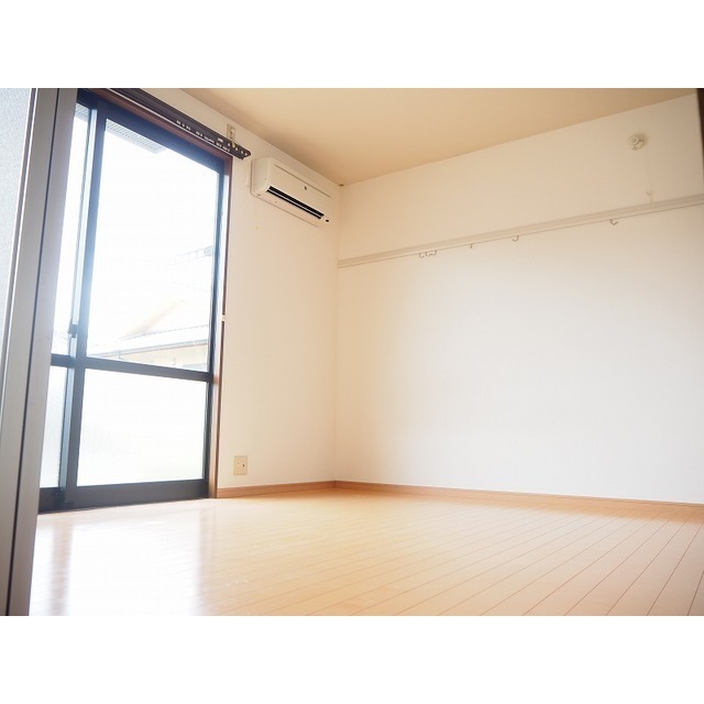 その他　洋室♪角部屋です☆