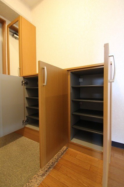 収納　同物件、別号室のものです。