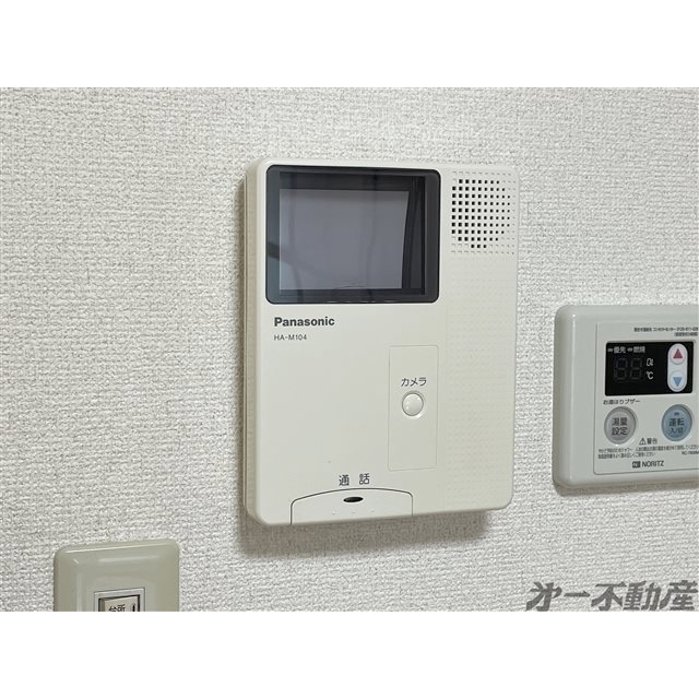 セキュリティ　モニター付インターホン