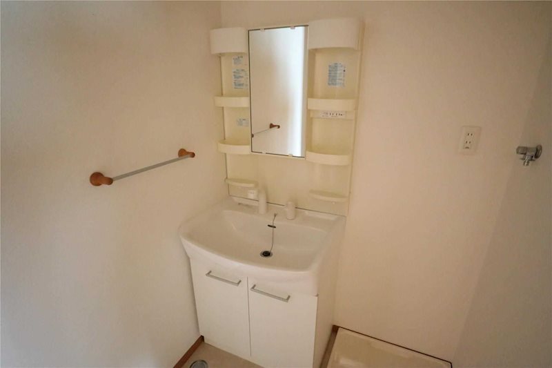 洗面設備　※他部屋参照