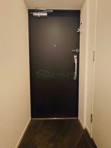 玄関　別部屋の参考写真です。