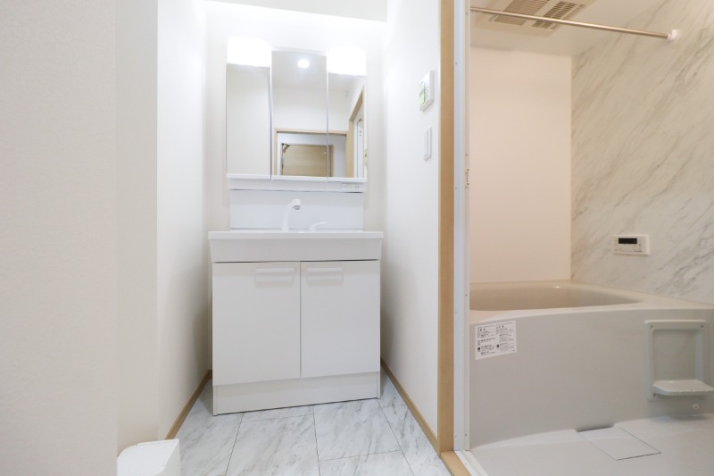 洗面設備　図面と現状に相違がある場合には現状を優先