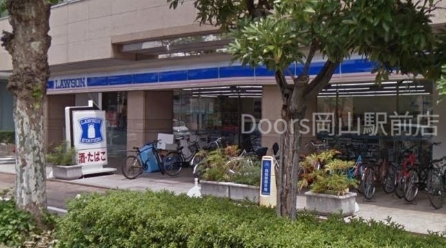 コンビニ　ローソン岡山柳町一丁目店（コンビニ）まで160m