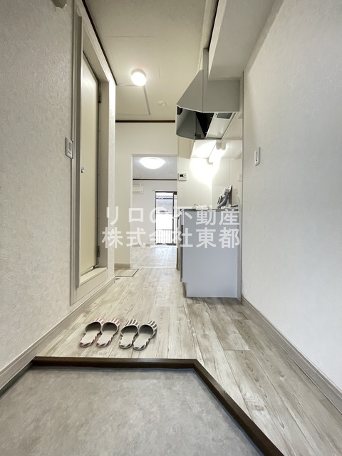 玄関　すっきりシンプルな玄関スペースです！