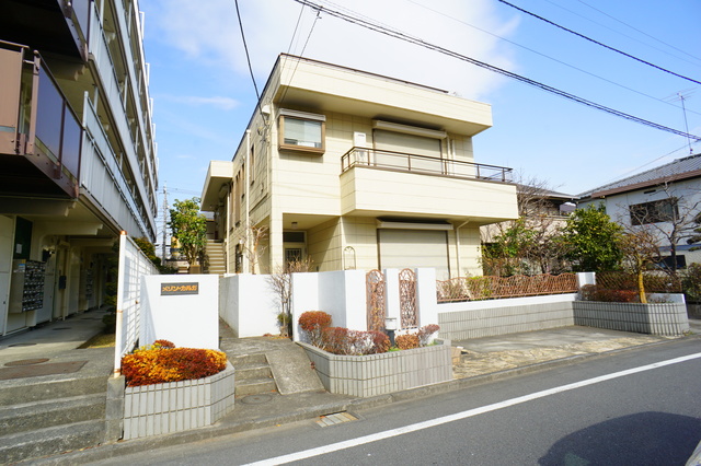 建物外観　首都大・薬科大生におすすめ☆京王堀之内駅より徒歩１５分！