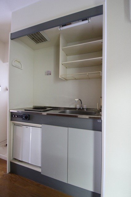 キッチン　同物件別室です。