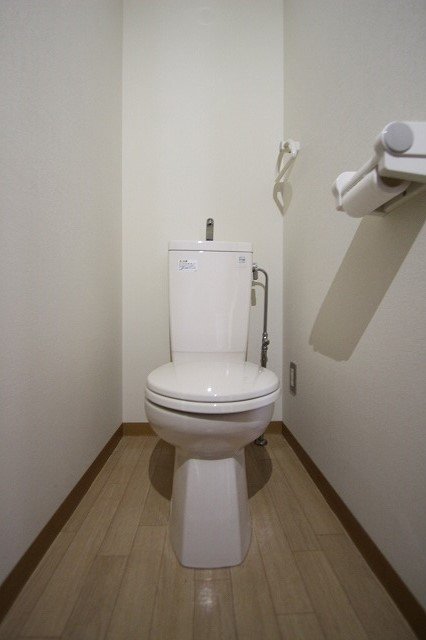 トイレ　同物件別室です。