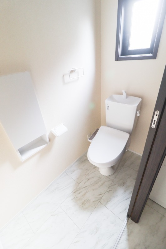 トイレ　図面と現状に相違がある場合には現状を優先