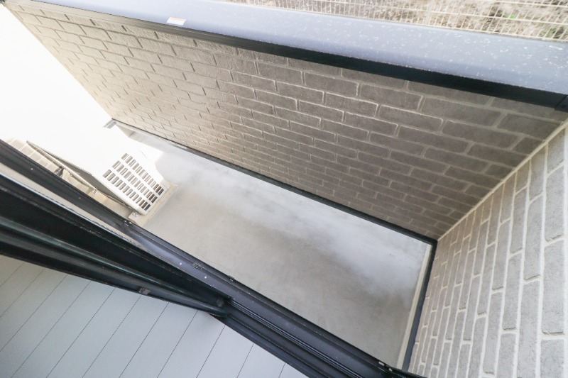 バルコニー　図面と現状に相違がある場合には現状を優先