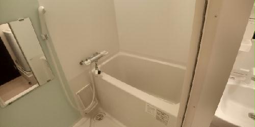 バス・シャワールーム　設備・仕様は号室により異なる為、現況を優先致します。