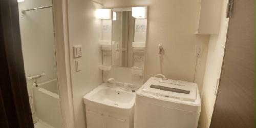 洗面設備　設備・仕様は号室により異なる為、現況を優先致します。