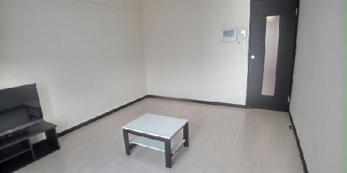 居室・リビング　設備・仕様は号室により異なる為、現況を優先致します。