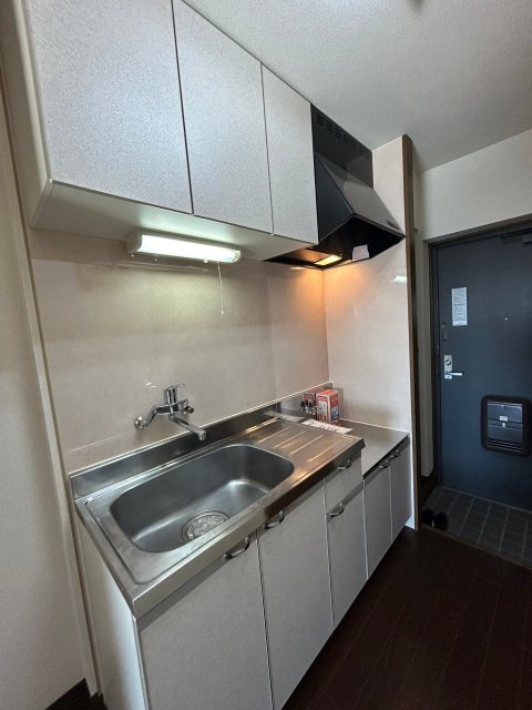 キッチン　※写真は他号室です