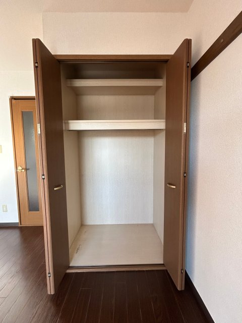 収納　※写真は他号室です