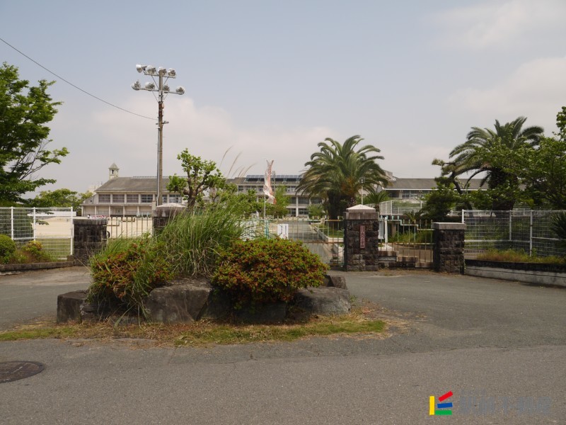 小学校　大川小学校（小学校）まで1000m