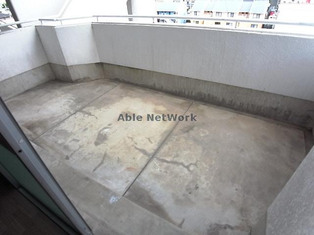 バルコニー　ベランダ