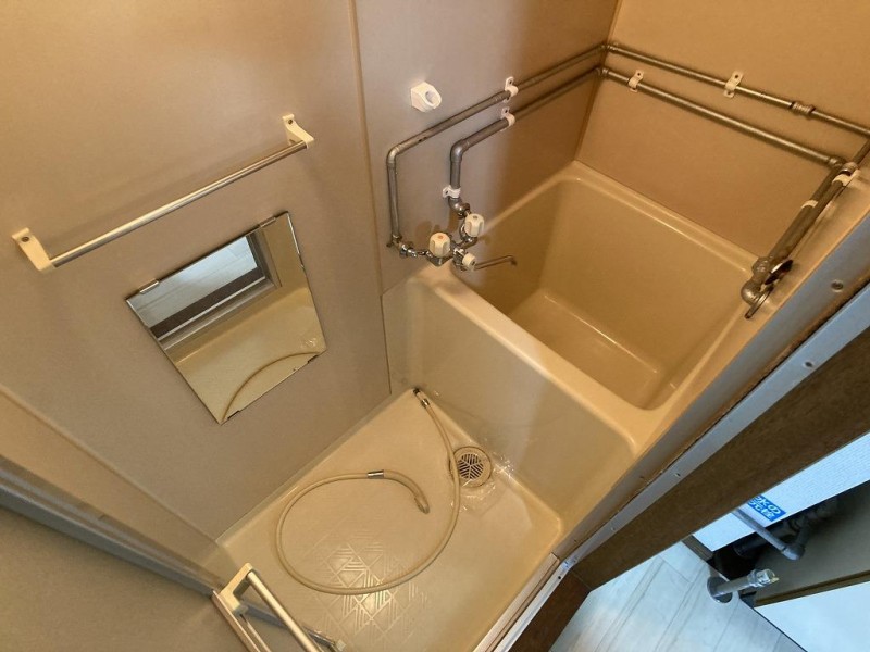 バス・シャワールーム　浴室