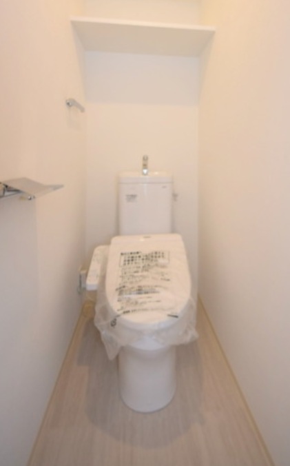 トイレ　同マンションの別部屋参照