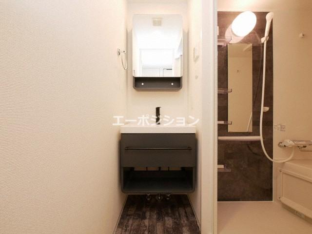 洗面設備　セレニテ日本橋プリエ