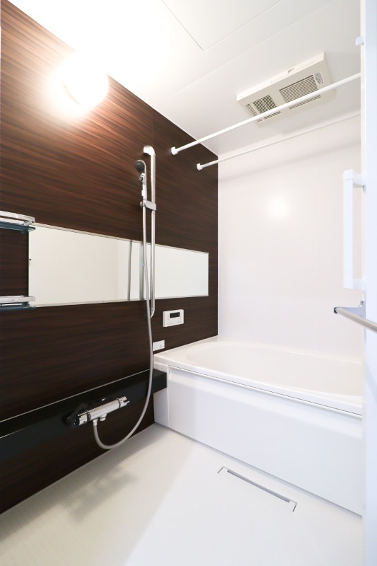 バス・シャワールーム　図面と現状に相違がある場合には現状を優先