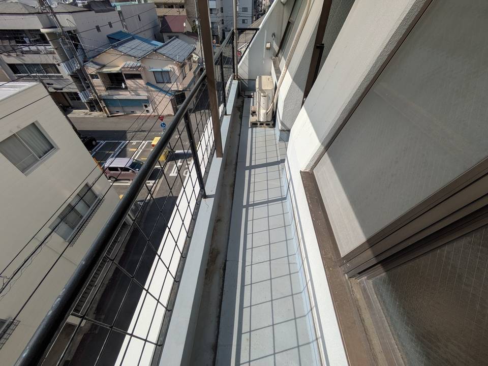 バルコニー　バルコニー