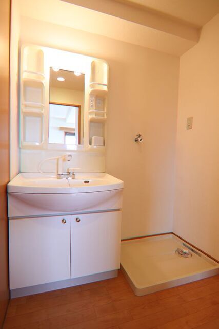 洗面設備　※別室の参考写真の為、現況優先です。