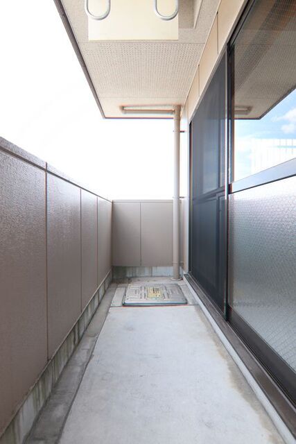 バルコニー　※別室の参考写真の為、現況優先です。