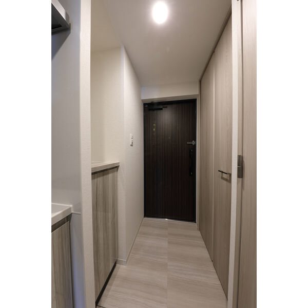 玄関　★見学予約受付中★