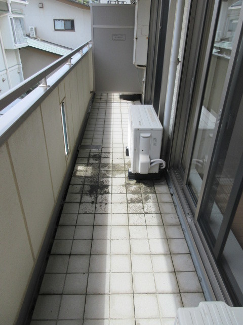 バルコニー　南向きのバルコニー