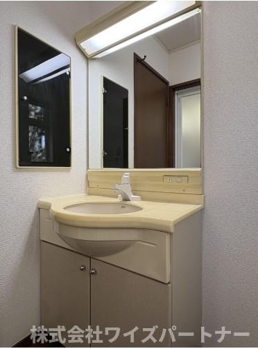 洗面設備　※別号室の為、現況優先