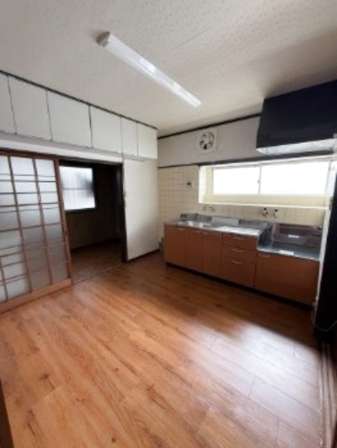 行幸町1丁目戸建のキッチン写真
