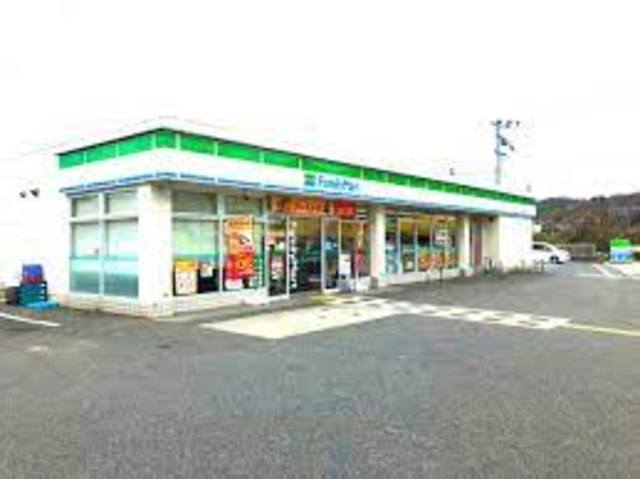 コンビニ　ファミリーマート押部谷木幡店（コンビニ）まで958m