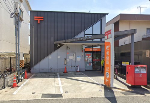 郵便局　玉津郵便局（郵便局）まで268m