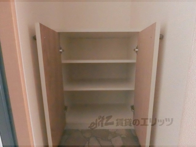 収納　下駄箱