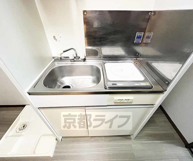 キッチン　ＩＨコンロ付きのキッチンです。