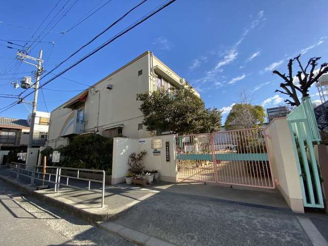 幼稚園・保育園　東中浜ひばり保育園（幼稚園・保育園）まで298m