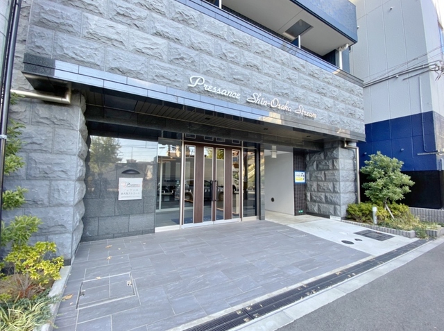 エントランス　アプローチ～エントランス